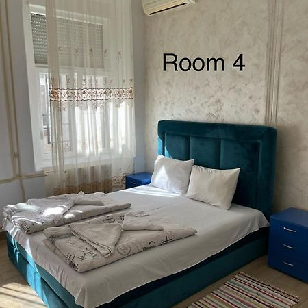 Sobe Sa Sopstvenim Kupatilom Private Rooms Bathroom In Center Novi Sad Exterior photo