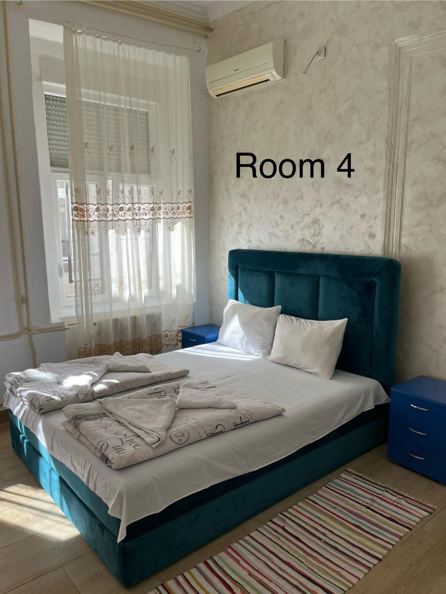 Sobe Sa Sopstvenim Kupatilom Private Rooms Bathroom In Center Novi Sad Exterior photo
